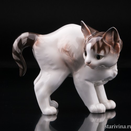 Котенок с выгнутой спинкой, Rosenthal, Германия, 1920 гг