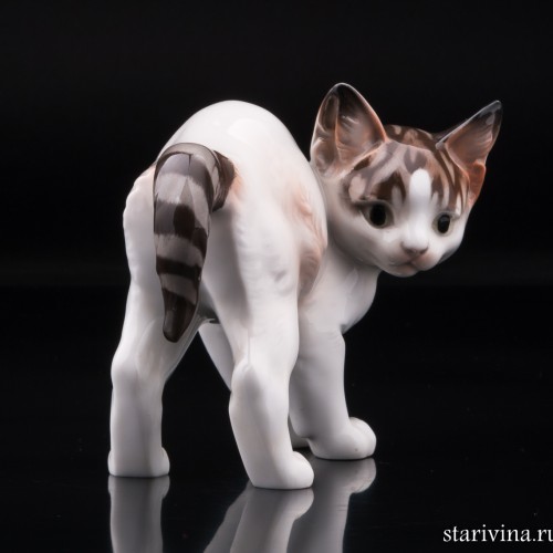 Котенок с выгнутой спинкой, Rosenthal, Германия, 1920 гг