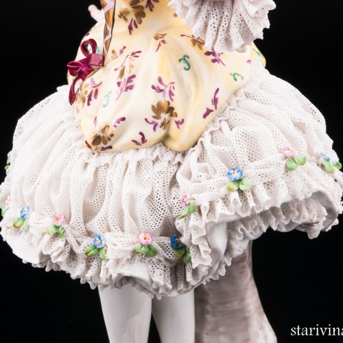 Дама в розовой шляпке, кружевная, Volkstedt, Германия, до 1935 г