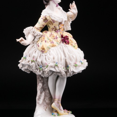 Дама в розовой шляпке, кружевная, Volkstedt, Германия, до 1935 г