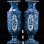 Две декоративные шестигранные синие вазы, Голландия