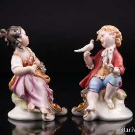 Мальчик с голубем и девочка с корзиной, Capodimonte, Италия, сер. 20 в
