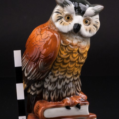 Сова на книгах, Karl Ens, Германия