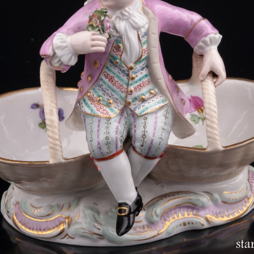 Фарфоровые подсвечники дети с корзинами, Meissen, Германия, кон. 19 в