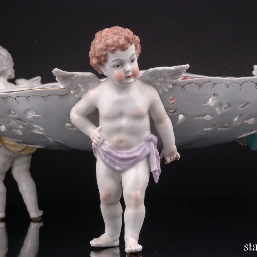 Фарфоровое блюдо Три ангелочка, Carl Thieme, Германия, нач. 20 в