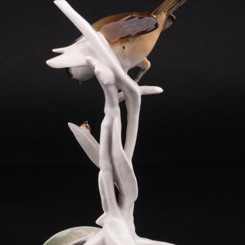 Птица на ветке с божьей коровкой, Karl Ens, Германия