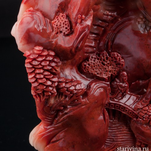 Резной камень Над горной рекой, Китай