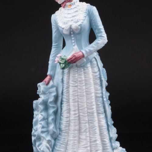 1878: Платье с турнюром, Royal Worcester, Великобритания, 1990 г