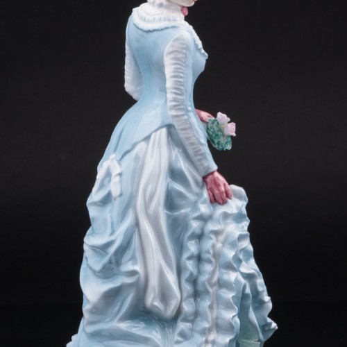 1878: Платье с турнюром, Royal Worcester, Великобритания, 1990 г