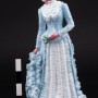 1878: Платье с турнюром, Royal Worcester, Великобритания, 1990 г