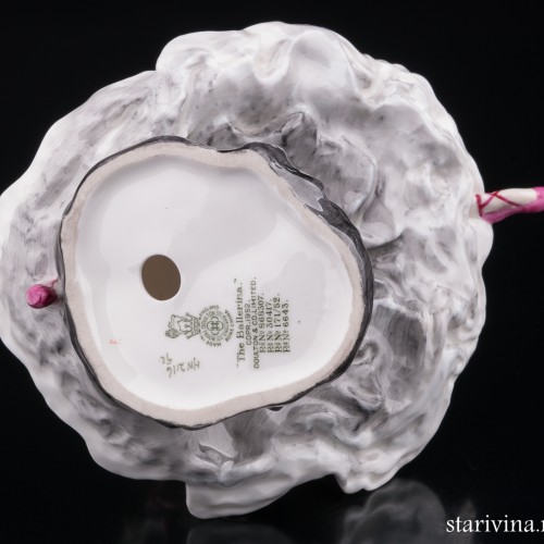 Балерина в розовом, Royal Doulton, Великобритания, 1952 г