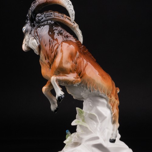 Горный козёл с ящерицей, Karl Ens, Германия