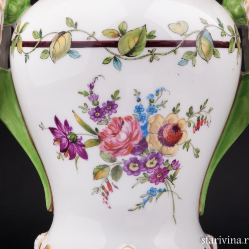 Две вазы, ручная роспись, Carl Thieme, Германия, нач. 20 в