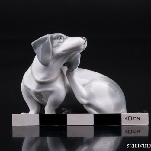 Такса чешет ухо, Metzler & Ortloff, Германия, 1890-45 гг