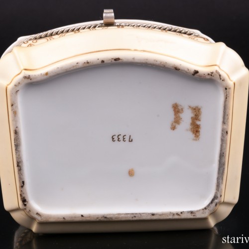 Шкатулка Охотник и пастушка, кремовая, Германия, пер. пол. 20 в