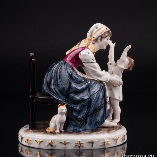 Женщина с ребенком, Ackermann & Fritze, Германия, 1908-51 гг