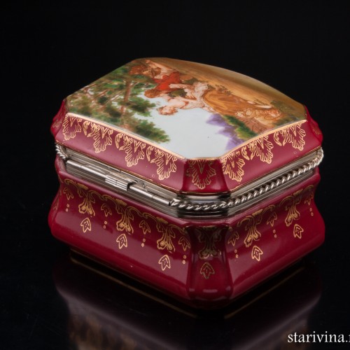 Шкатулка Охотник и пастушка, бордовая, Германия, сер. 20 в