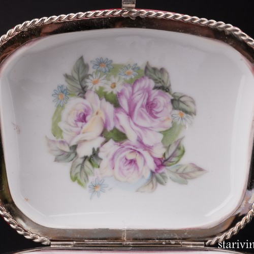 Шкатулка Охотник и пастушка, бордовая, Германия, сер. 20 в