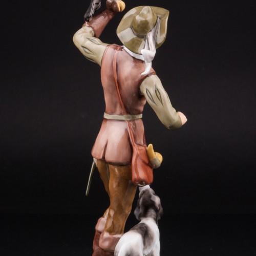 Охотник с соколом, Alka Kaiser, Германия