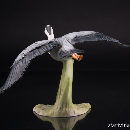 Серая цапля в полете, Goebel, Германия, до 1990 г