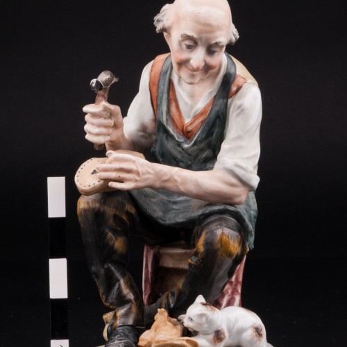 Башмачник и котенок, Capodimonte, Италия