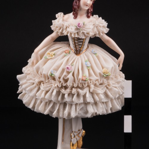 Балерина в белом платье, кружевная, Rudolf Kammer, Германия, 1940-50 гг