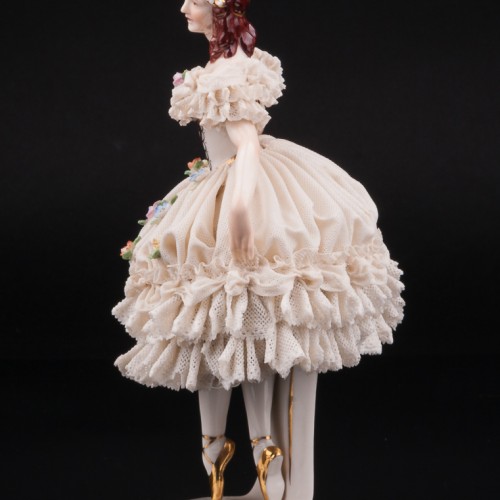 Балерина в белом платье, кружевная, Rudolf Kammer, Германия, 1940-50 гг