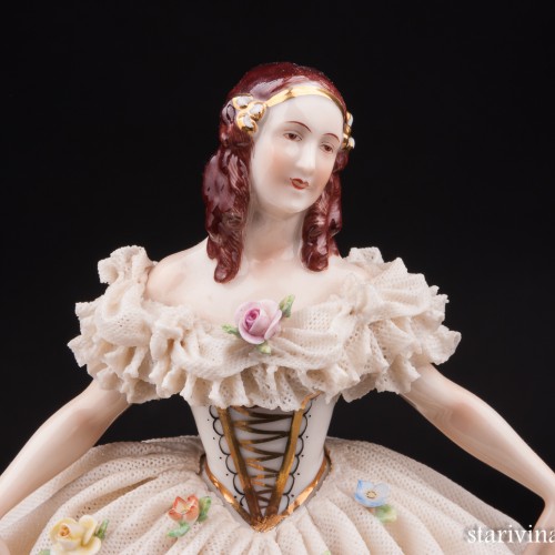 Балерина в белом платье, кружевная, Rudolf Kammer, Германия, 1940-50 гг