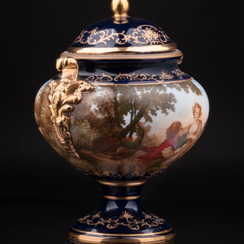 Ваза с крышкой, Limoges, Франция
