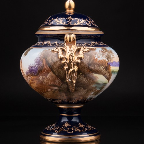 Ваза с крышкой, Limoges, Франция