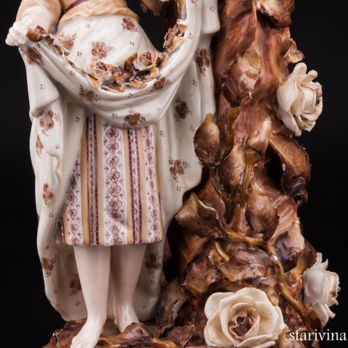 Подсвечник, девушка и Амур собирают розы, Германия, 19 в