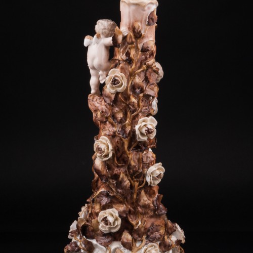 Подсвечник, девушка и Амур собирают розы, Германия, 19 в