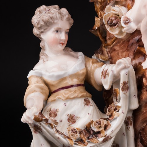 Подсвечник, девушка и Амур собирают розы, Германия, 19 в