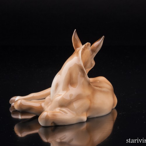 Лежащий жеребёнок, Hutschenreuther, Германия, 1970 гг