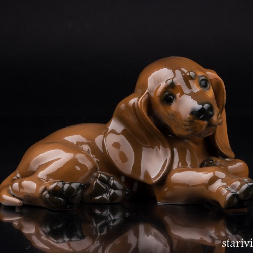 Лежащий щенок таксы, Rosenthal, Германия, 1960 гг