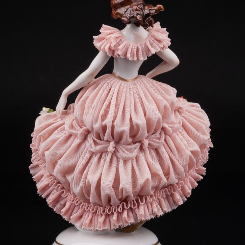 Девушка в розовом платье, кружевная, Muller & Co, Германия, 1907-49 гг