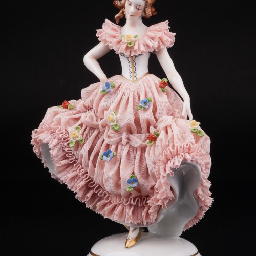 Девушка в розовом платье, кружевная, Muller & Co, Германия, 1907-49 гг