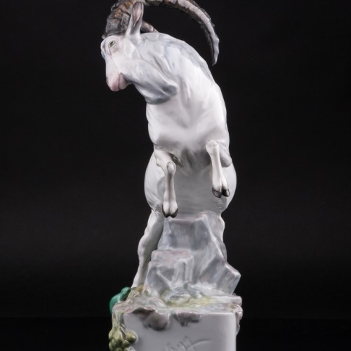 Горный козёл с ящерицей, Karl Ens, Германия, 1930 гг