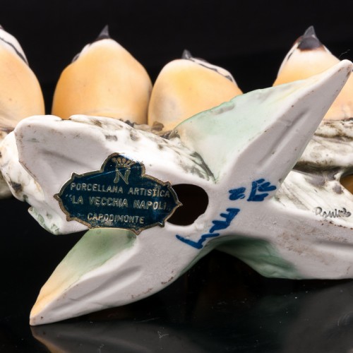 Четыре воробья на ветке, Capodimonte, Италия, вт. пол. 20 в