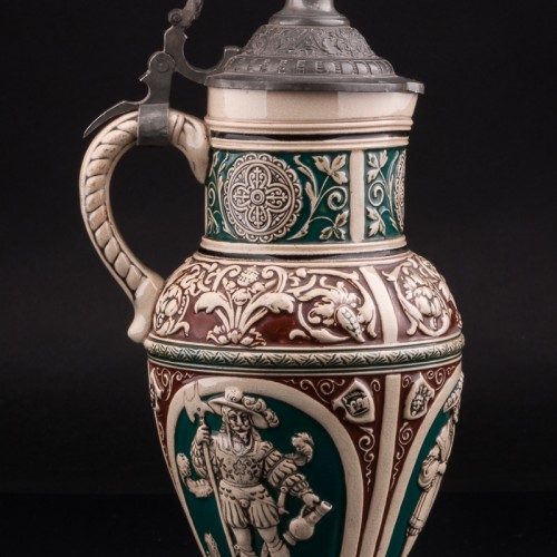 Пивной кувшин Сцены с ландскнехтами, Dumler & Breiden, Германия, 1900 гг