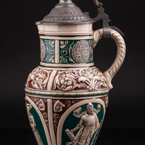 Пивной кувшин Сцены с ландскнехтами, Dumler & Breiden, Германия, 1900 гг