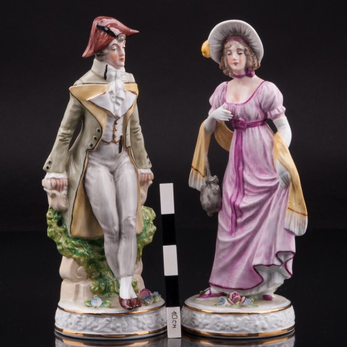 Пара в костюмах 19 века, Sitzendorf, Германия, вт. пол. 20 в