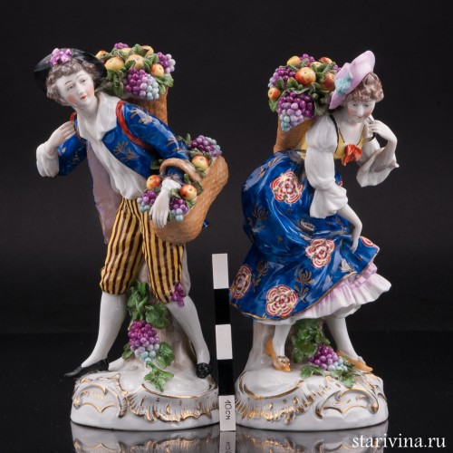 Пара с корзинами фруктов, Sitzendorf, Германия, пер. пол. 20 в