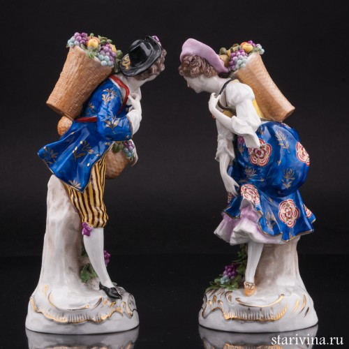 Пара с корзинами фруктов, Sitzendorf, Германия, пер. пол. 20 в