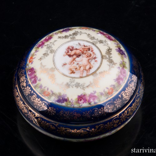 Фарфоровая шкатулка Путти, Ilmenau, Германия, 1930-38 гг