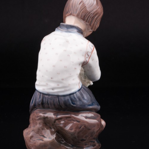 Вяжущая девочка, Dahl Jensen, Дания