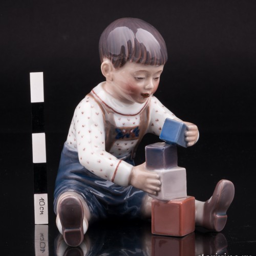 Мальчик играющий с кубиками, Dahl Jensen, Дания