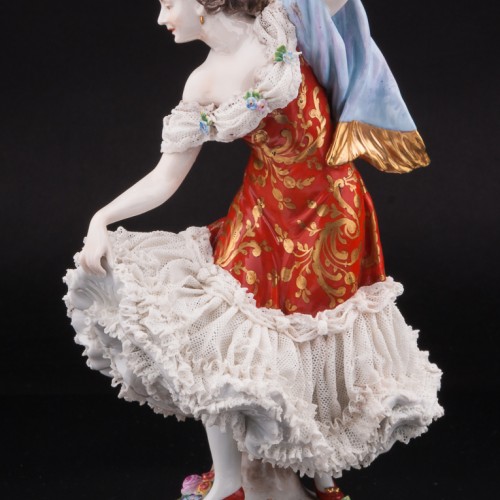 Балерина в красном платье, кружевная, Volkstedt, Германия, до 1935 г