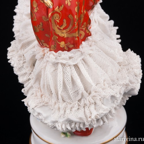 Балерина в красном платье, кружевная, Volkstedt, Германия, до 1935 г