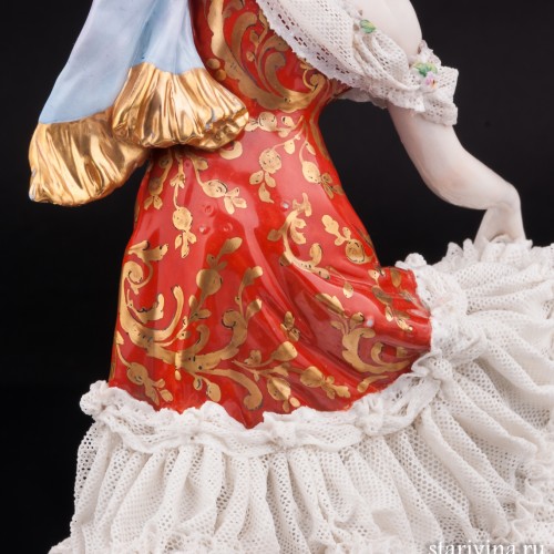 Балерина в красном платье, кружевная, Volkstedt, Германия, до 1935 г